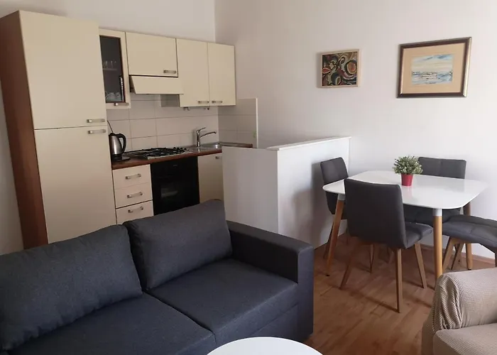 Borik Apartman Zára